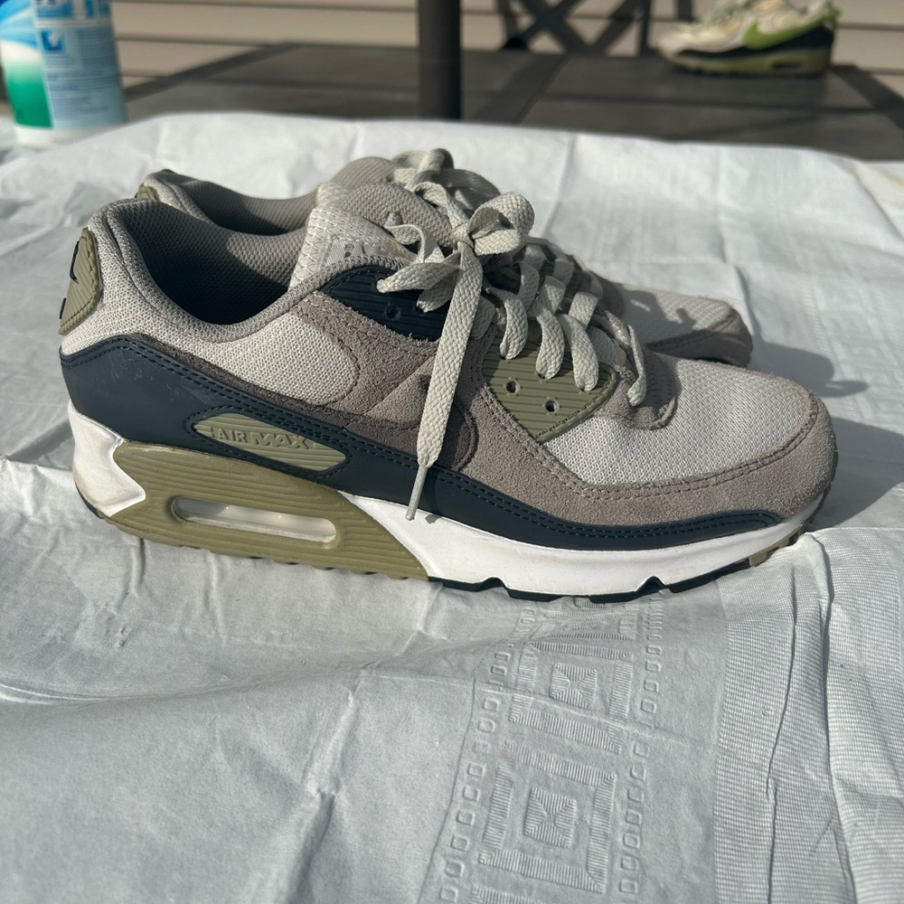 Nike Air Max 90 Olive Green